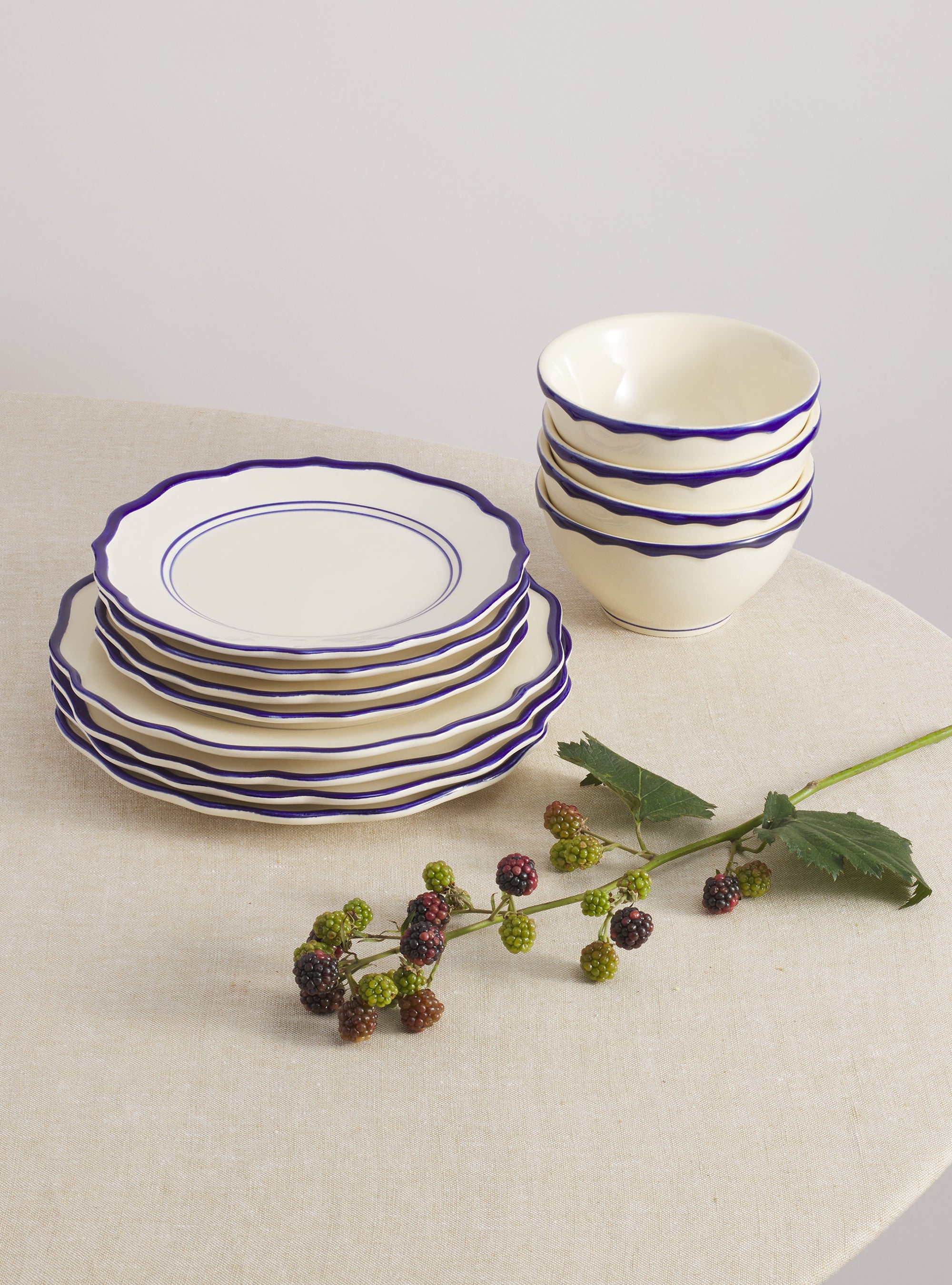 12 Piece Dinnerware Set with Cereal Bowl